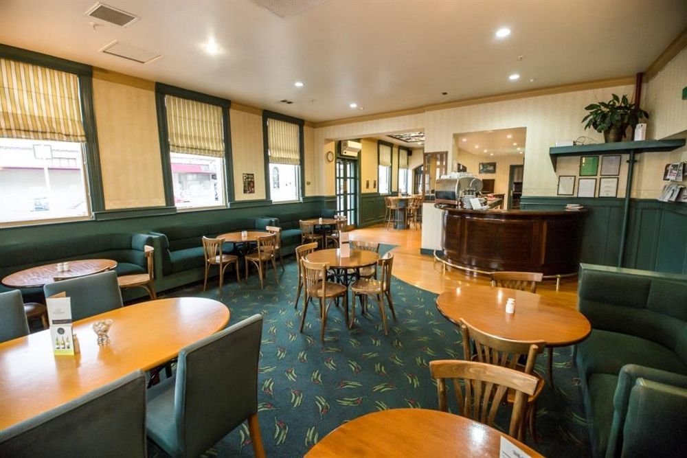 Brydone Hotel Oamaru Exterior foto